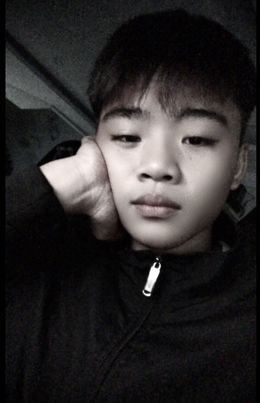 Tinder profile picture for @subin
