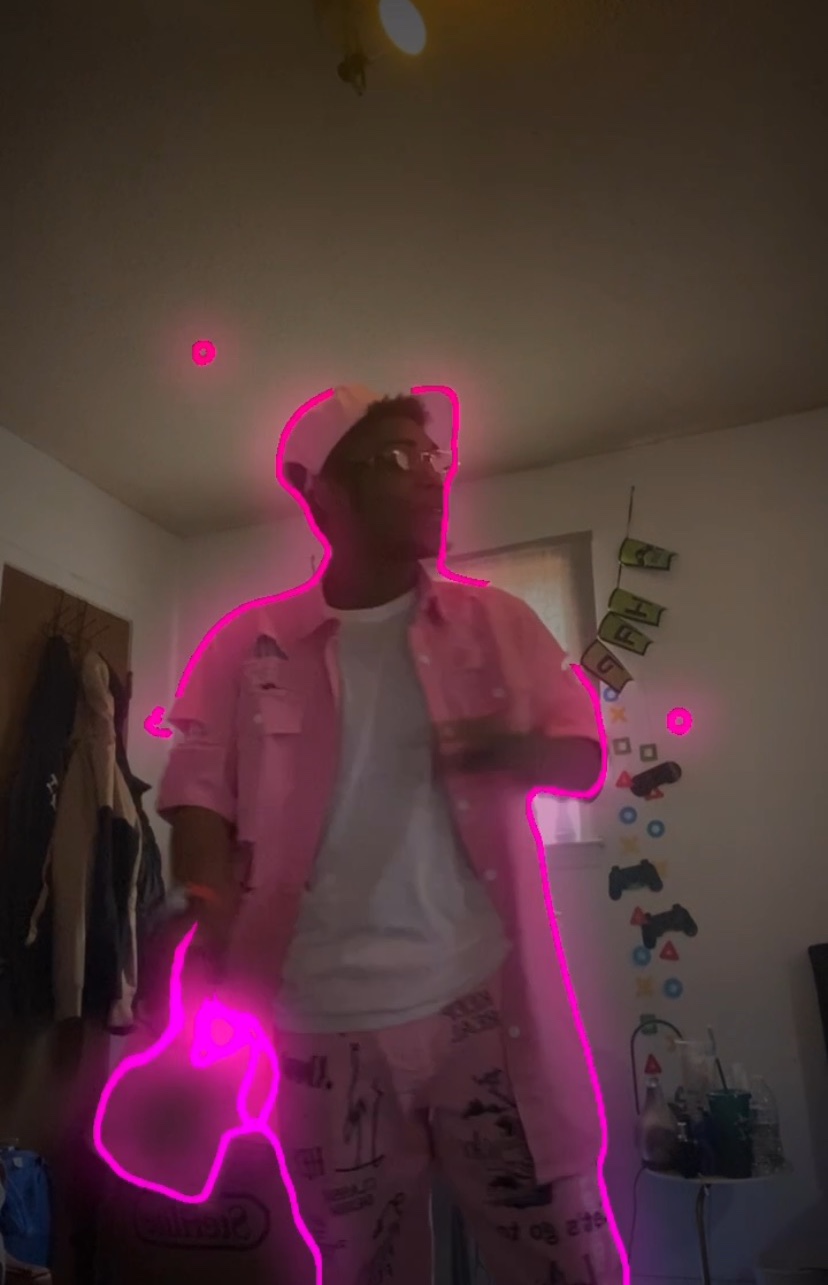 Tinder profile picture for @quay