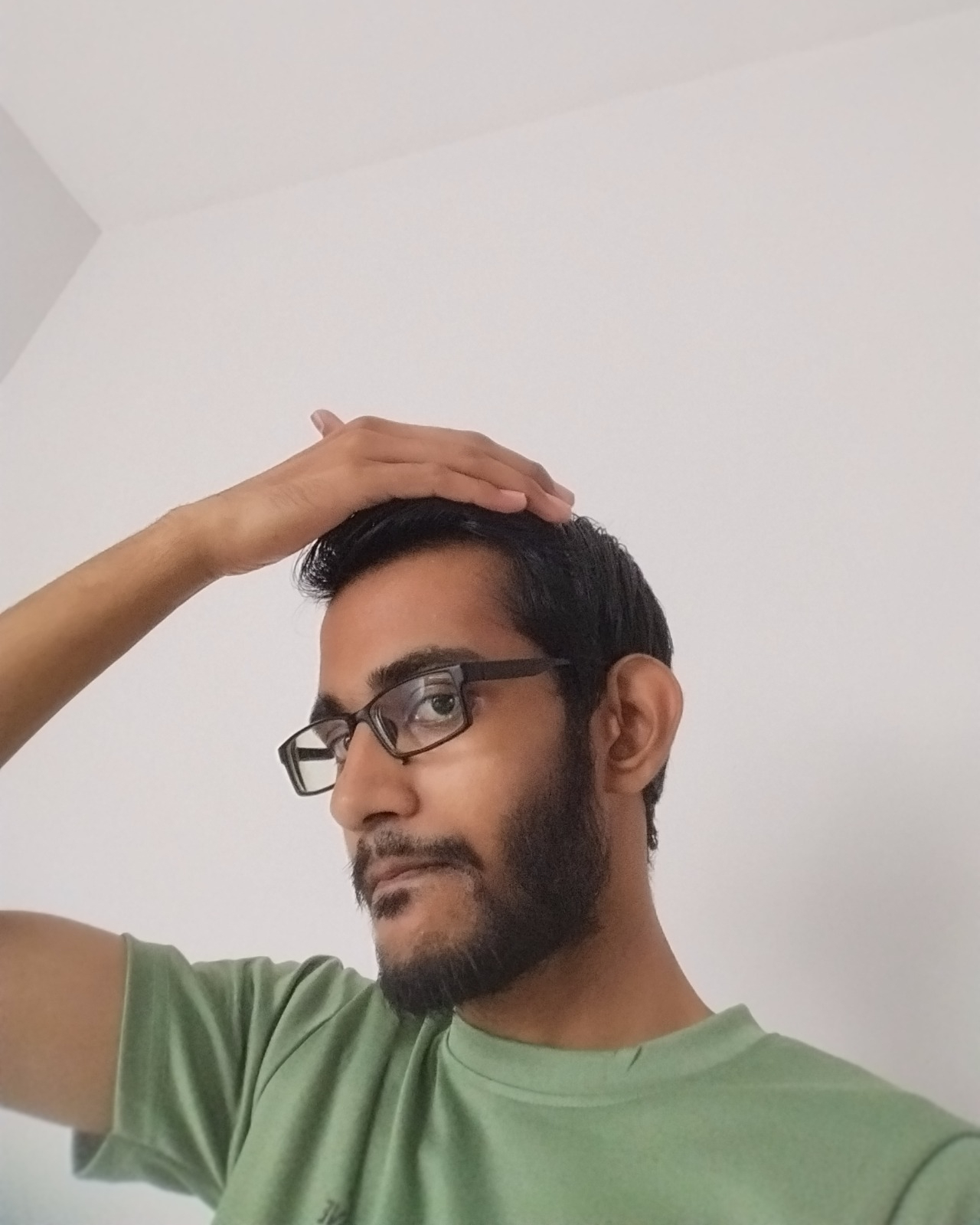 Tinder profile picture for @yuvaraj