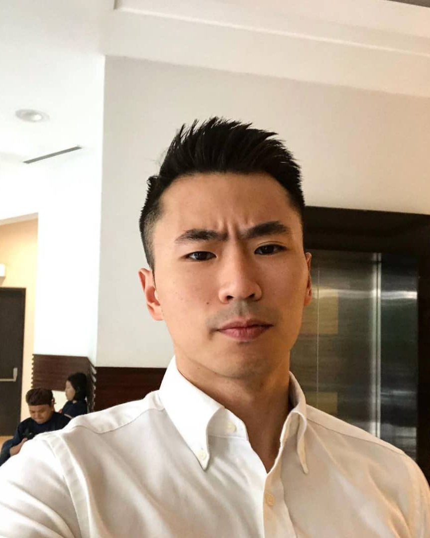 Tinder profile picture for @zhang