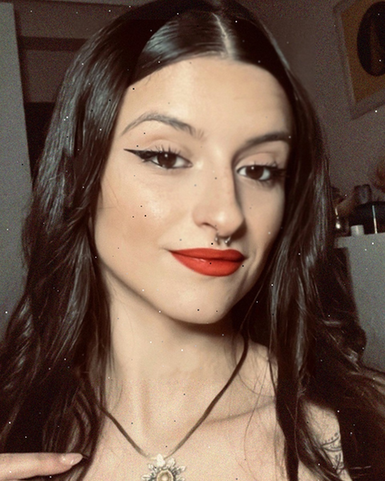 Tinder profile picture for @courteous