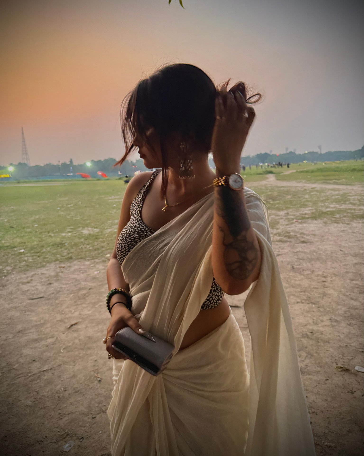 Tinder profile picture for @shikha
