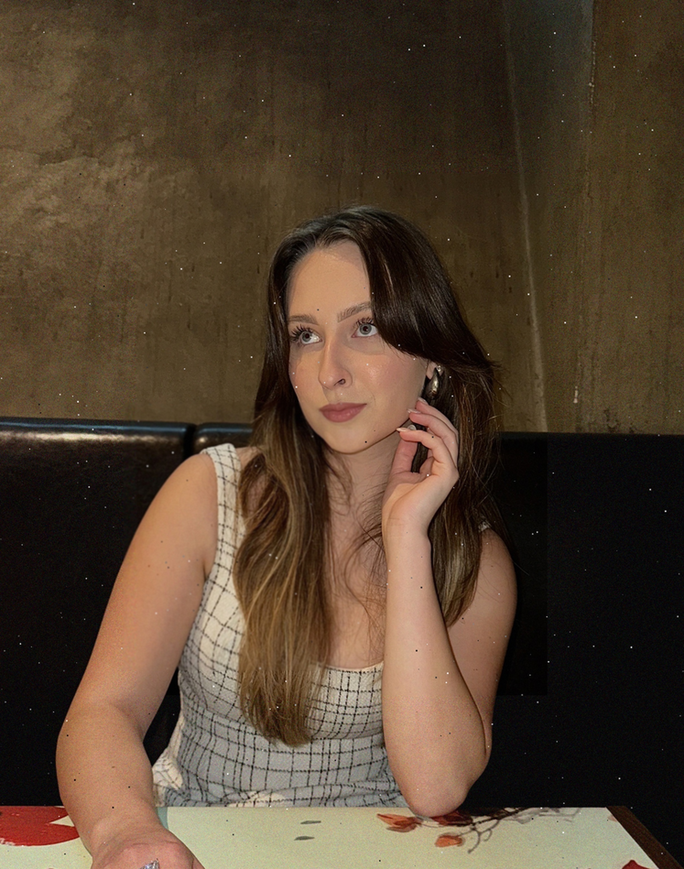 Tinder profile picture for @handbags