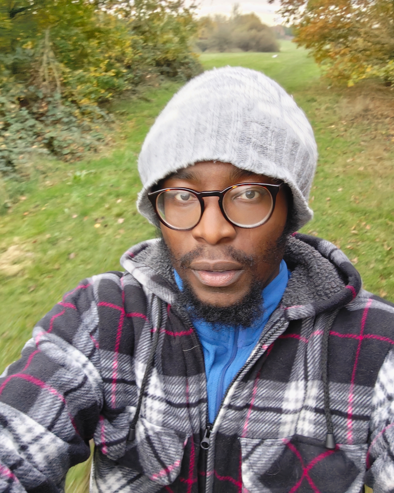 Tinder profile picture for @clause