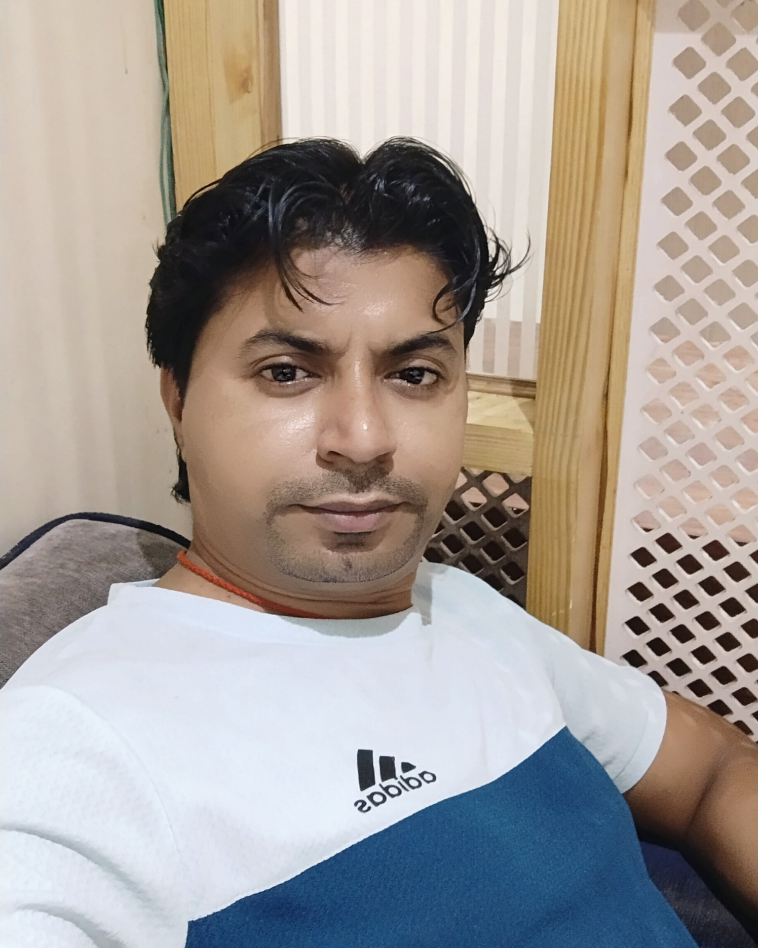 Tinder profile picture for @suresh
