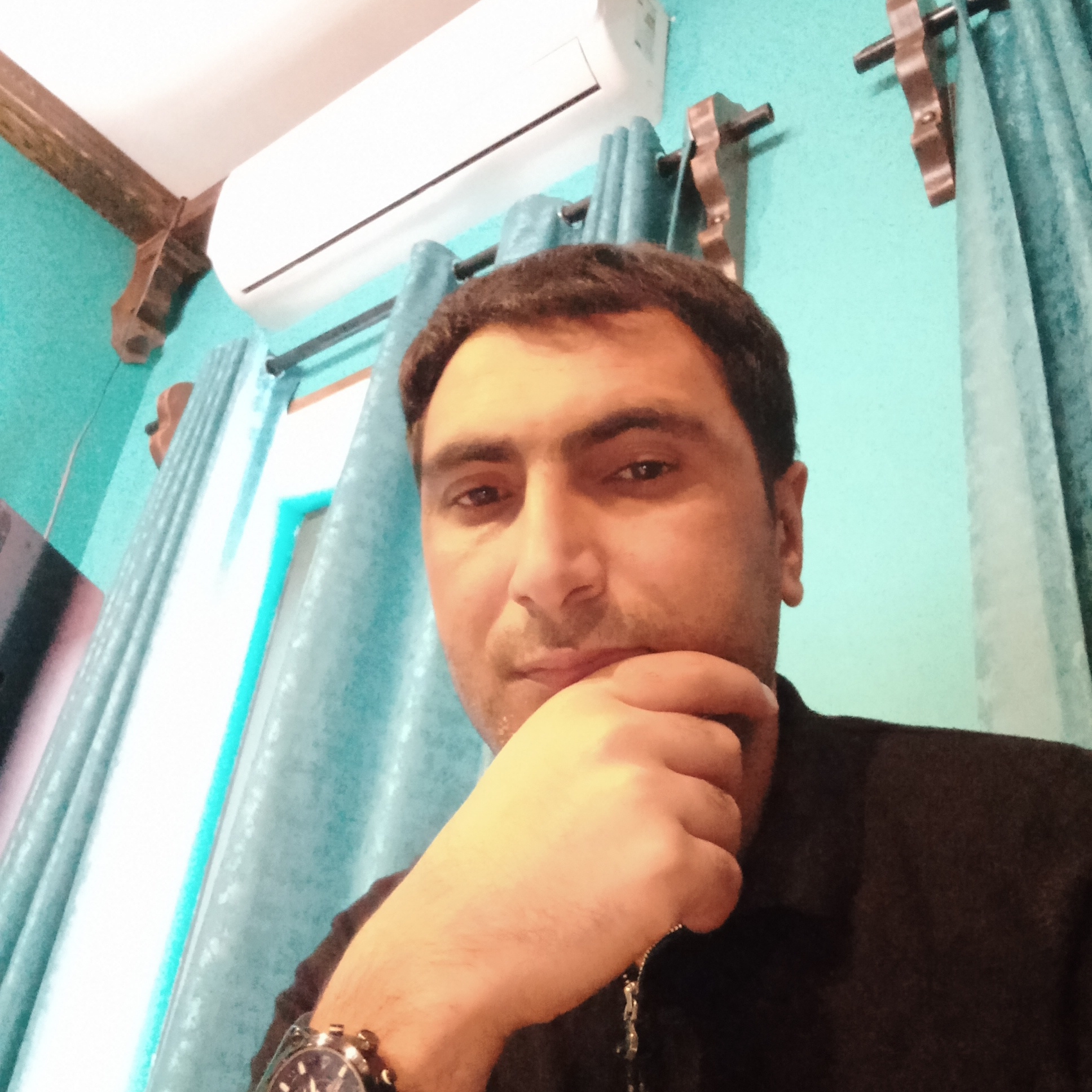 Tinder profile picture for @zahir