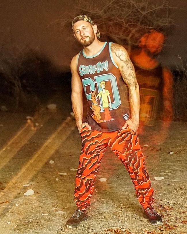 Tinder profile picture for @bert