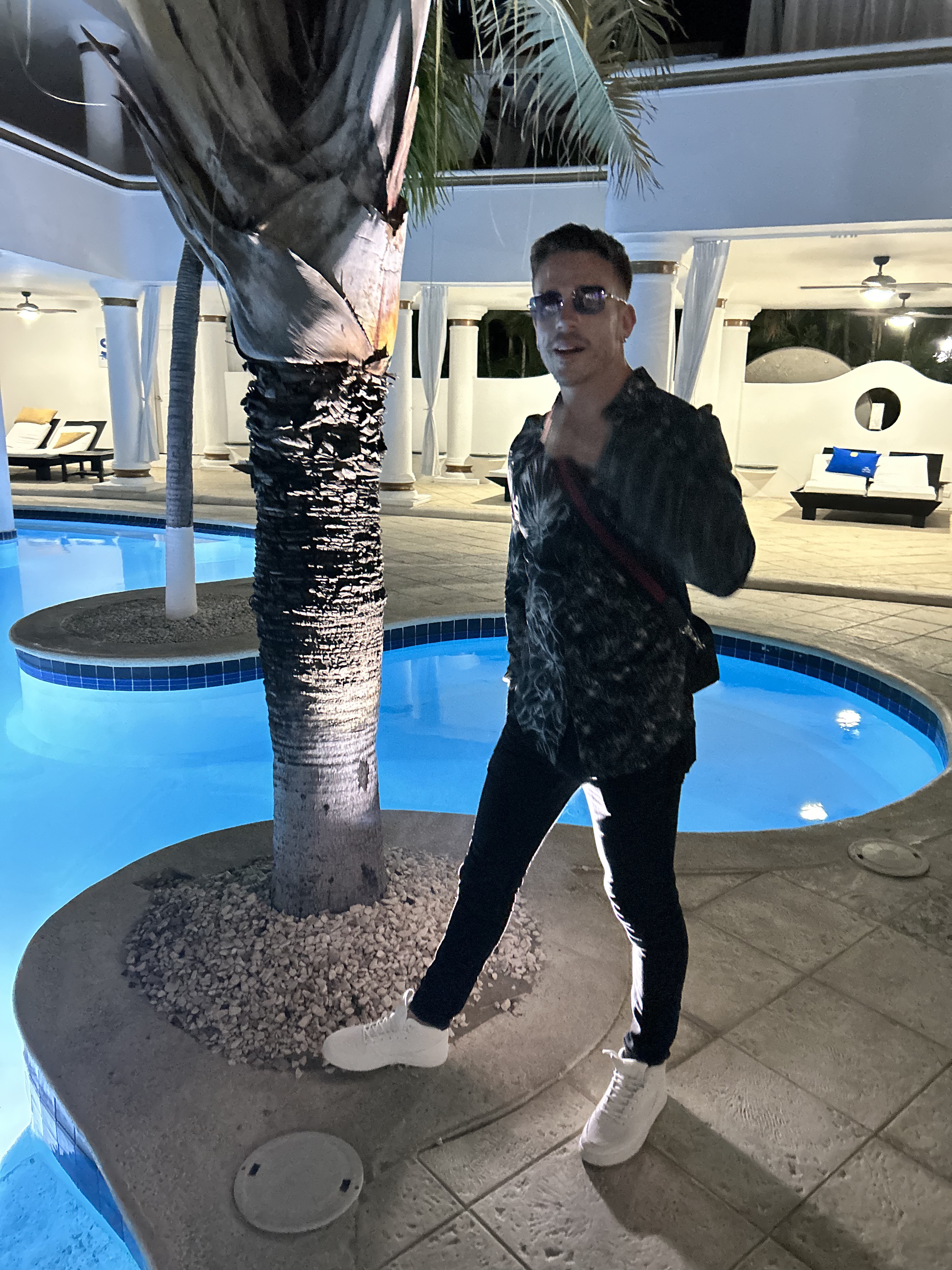 Tinder profile picture for @guido
