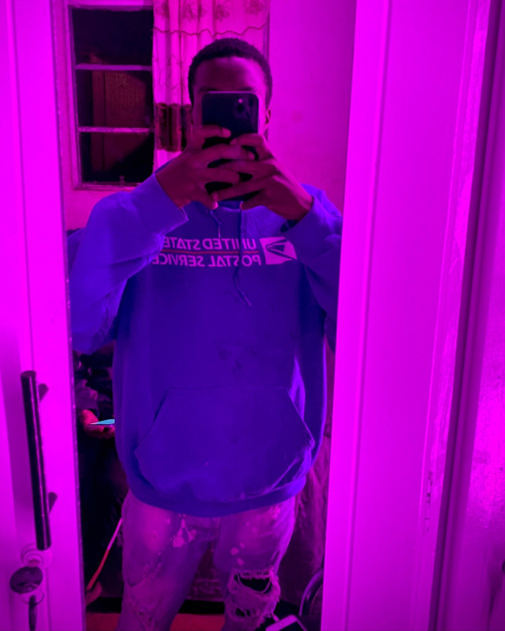Tinder profile picture for @traps