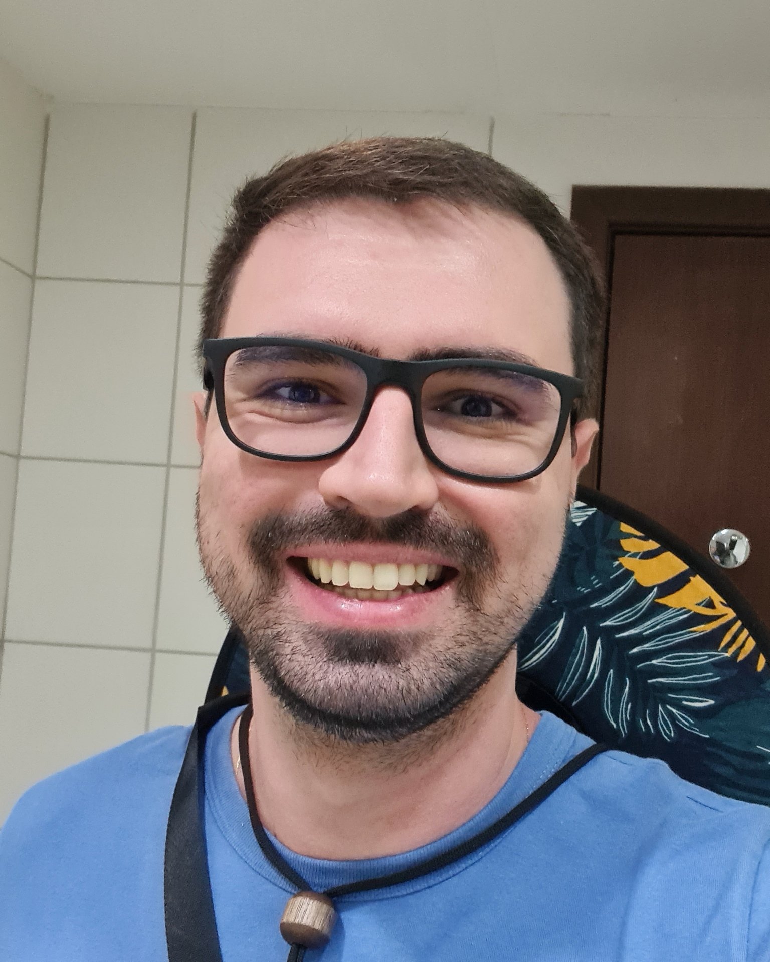 Lucas - @lucastom - Tinder