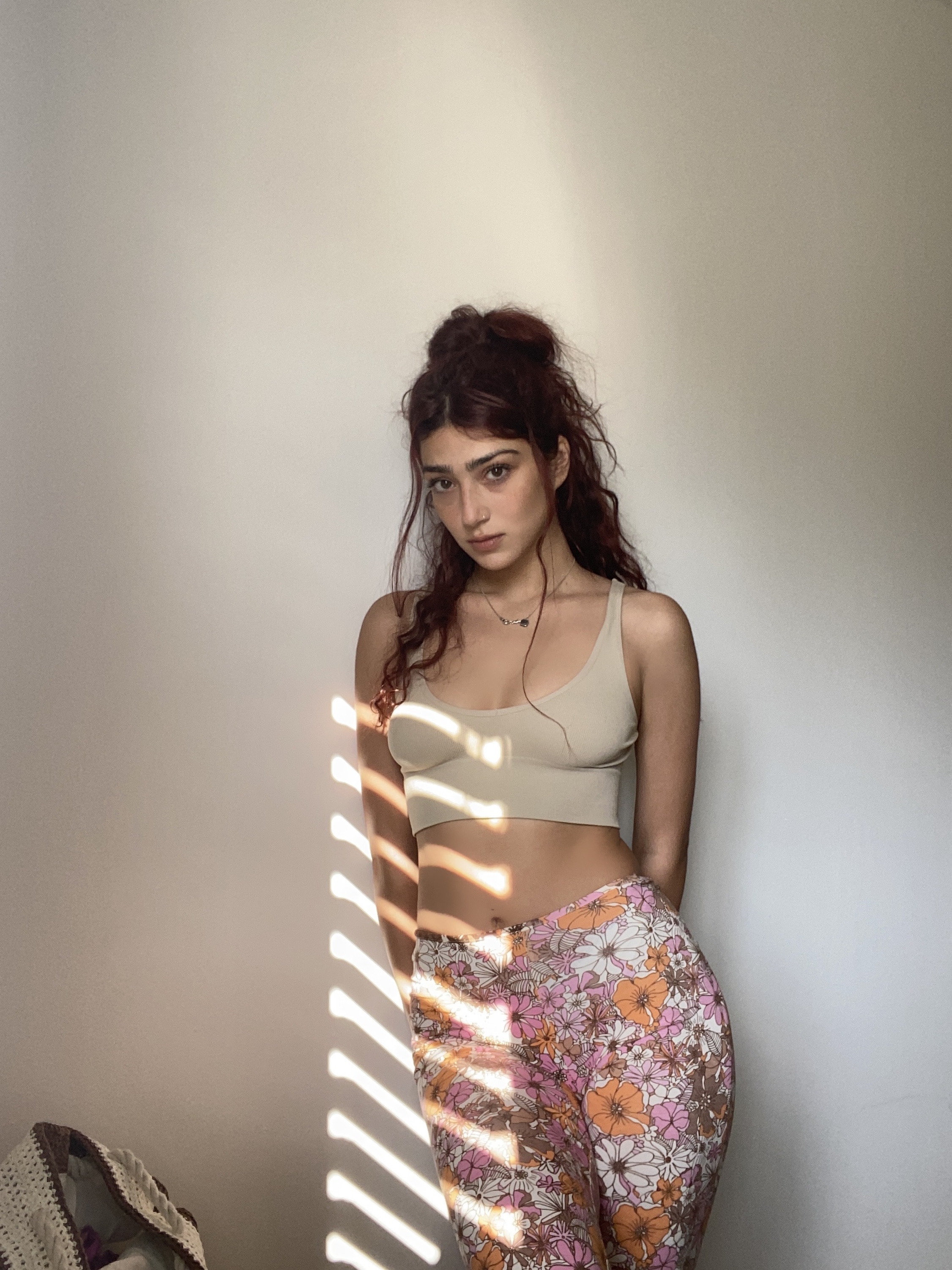 Tinder profile picture for @moramora