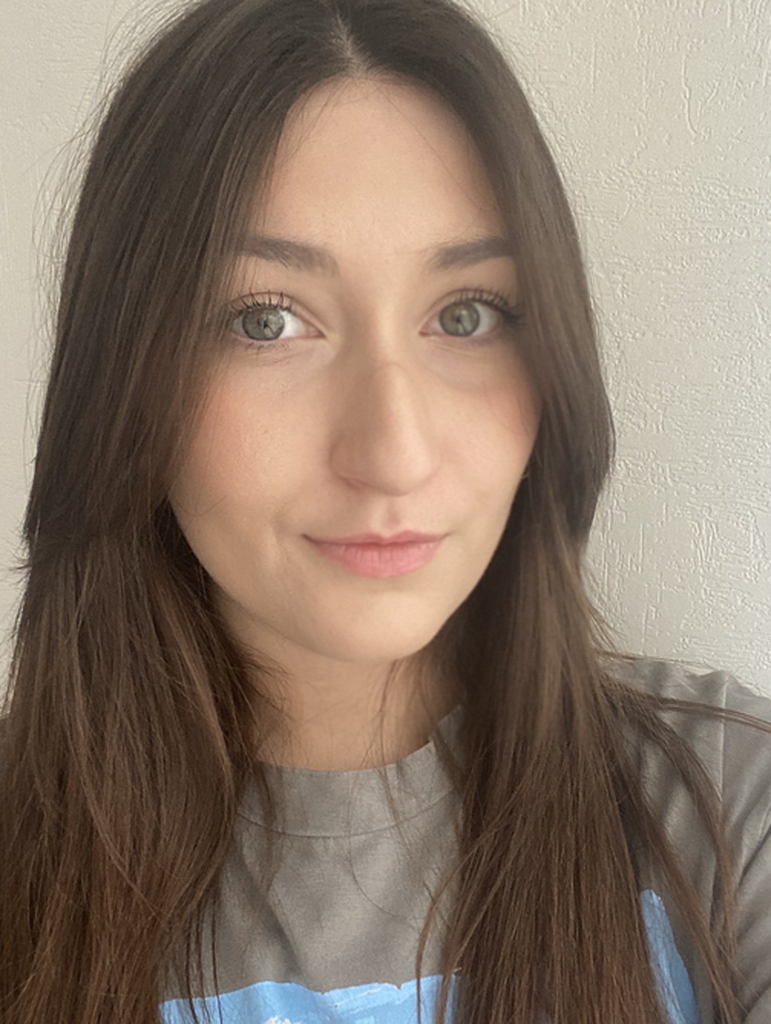 Tinder profile picture for @klutz