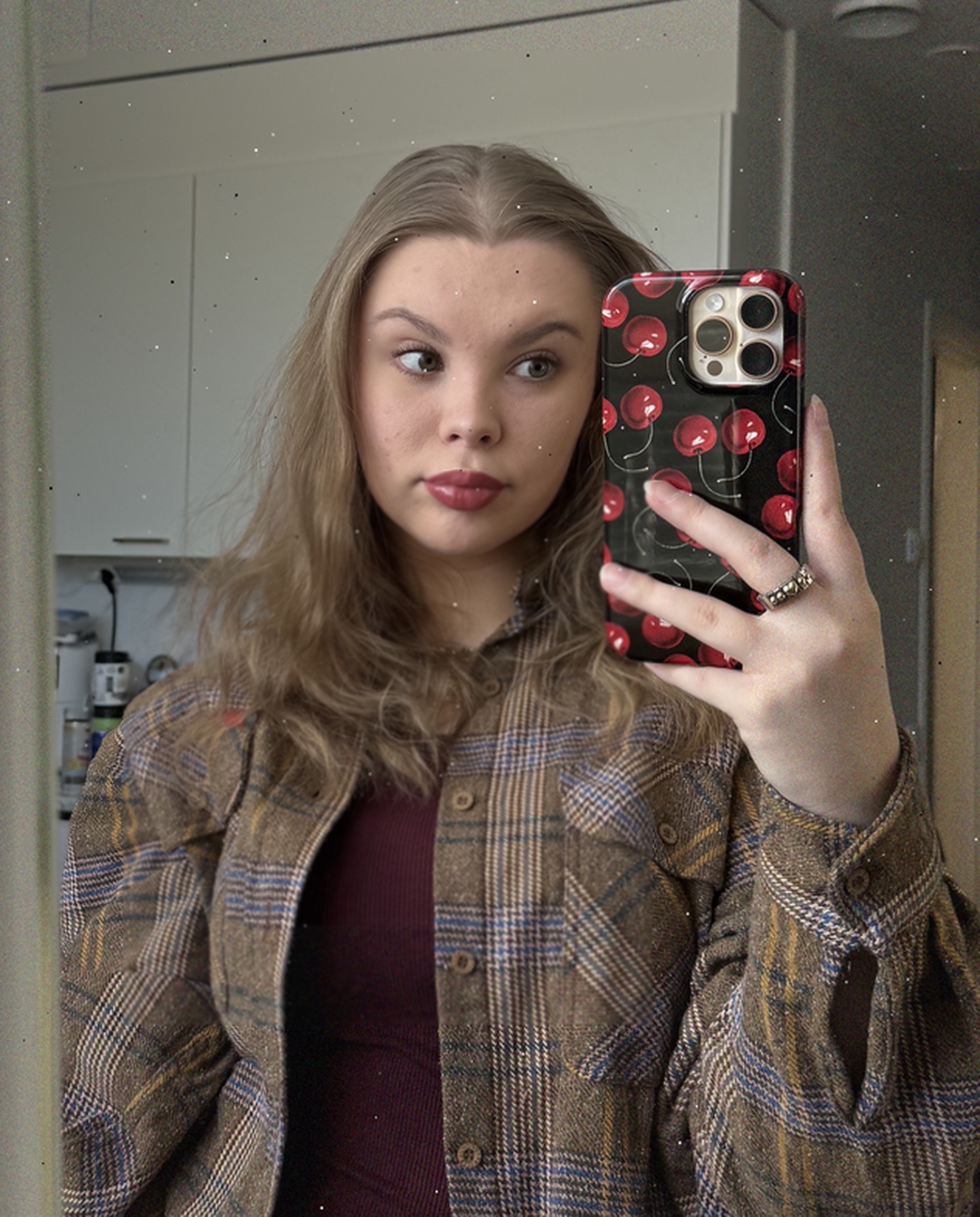 Tinder profile picture for @command