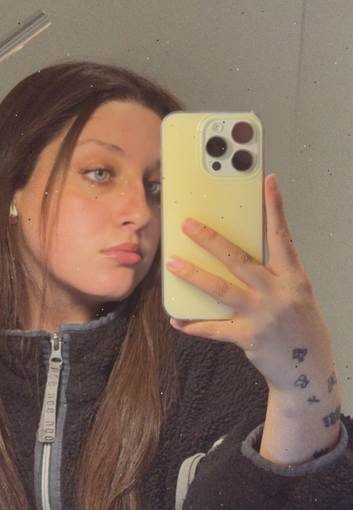 Tinder profile picture for @trusted