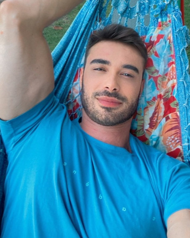 Tinder profile picture for @grgrg