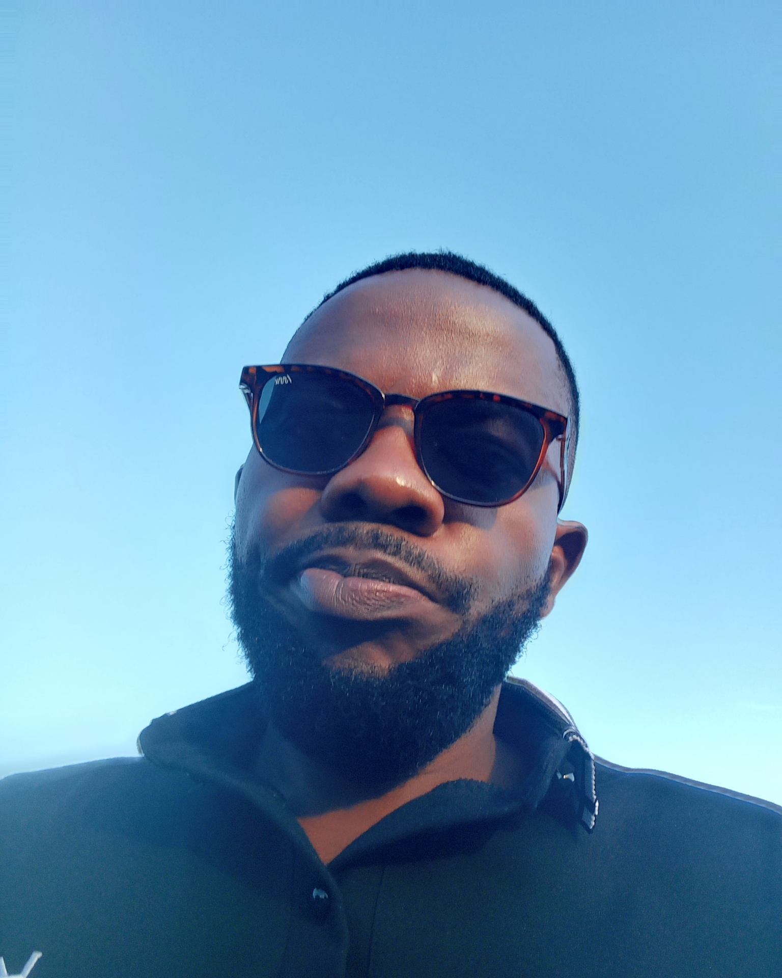 Tinder profile picture for @emphasis