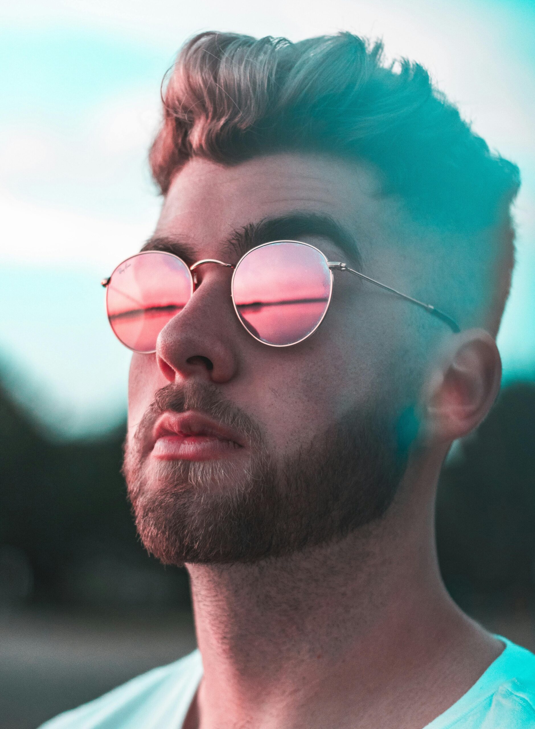 Tinder profile picture for @xvlvx