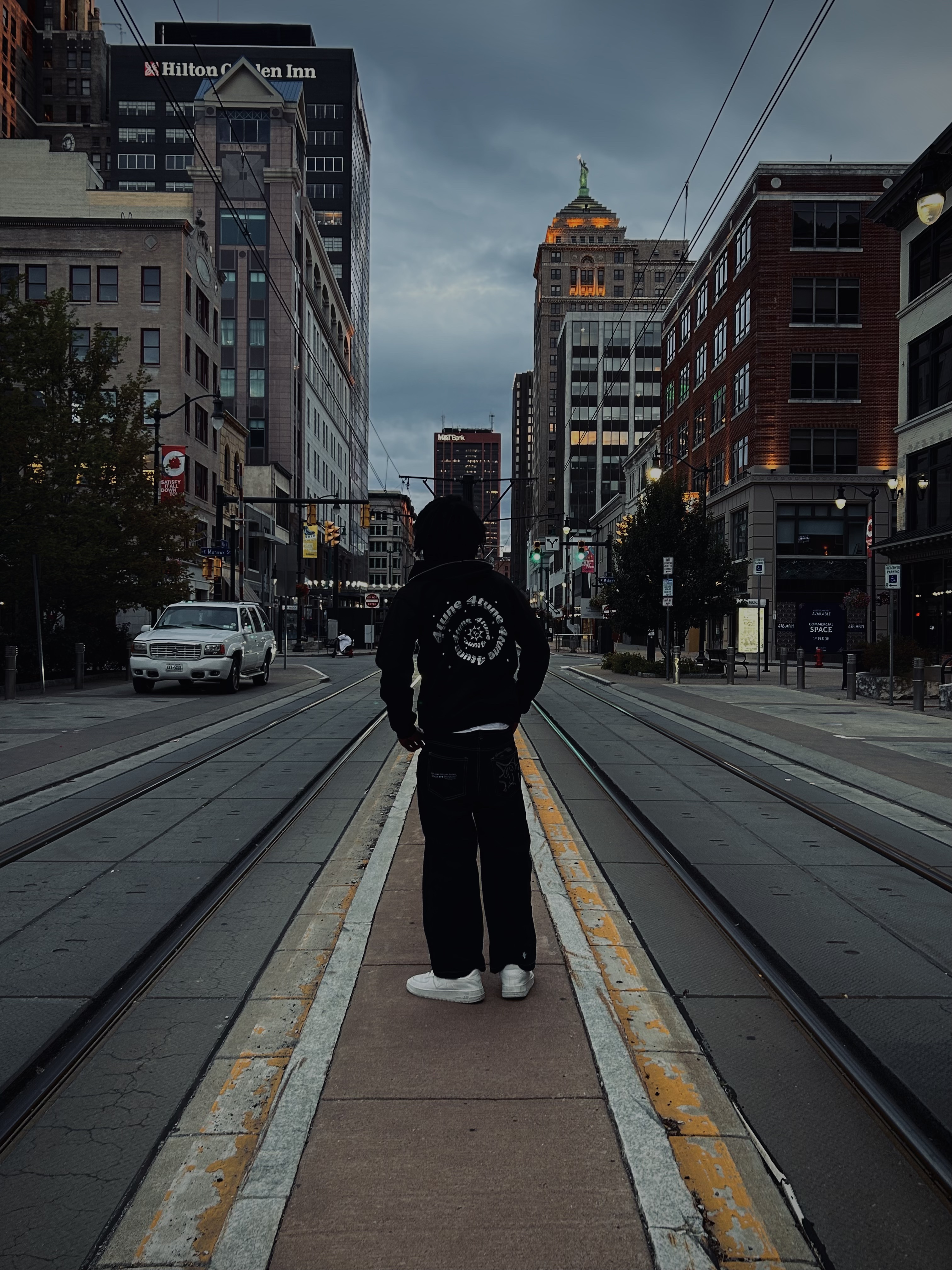 Tinder profile picture for @appear