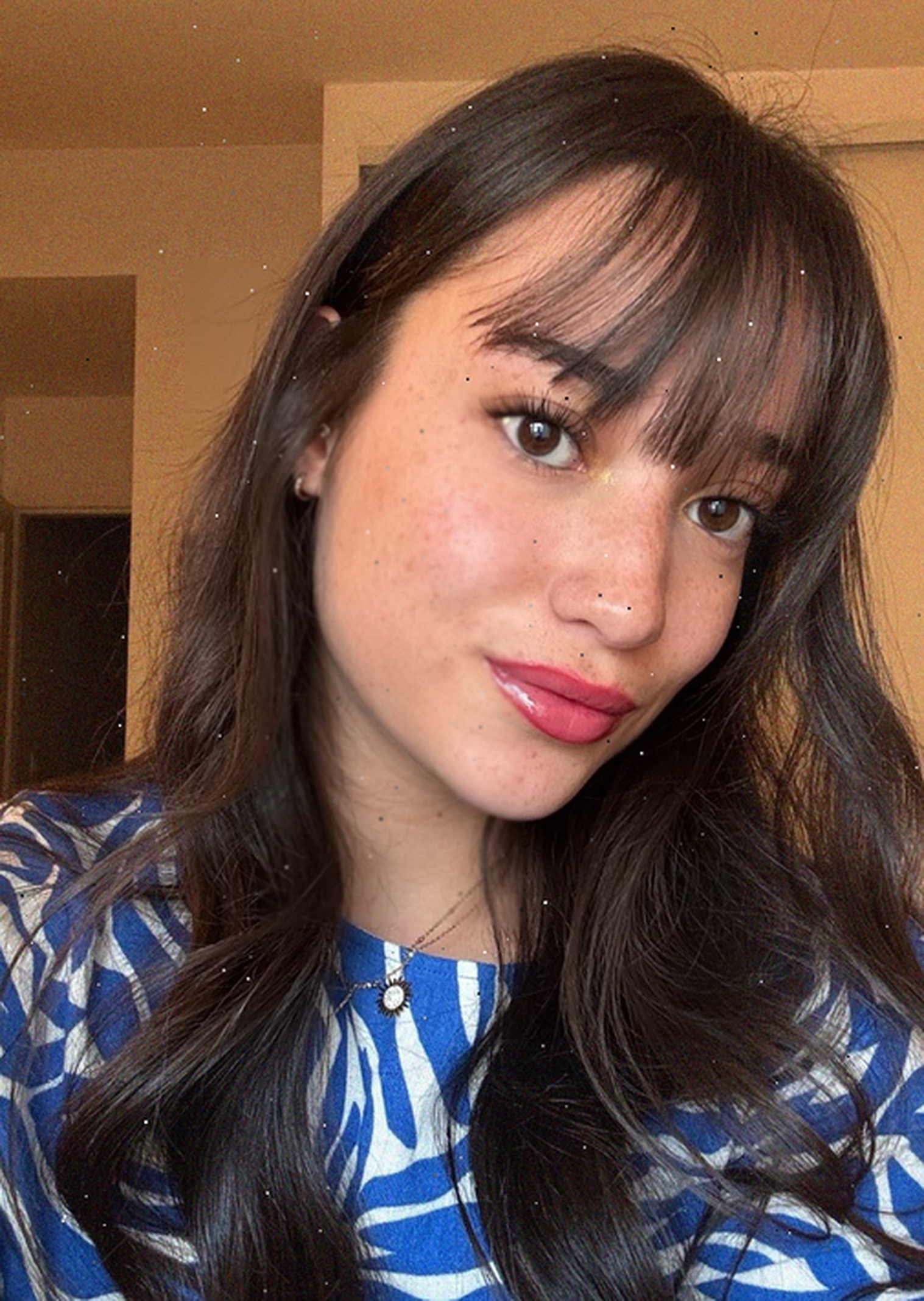 Tinder profile picture for @offices