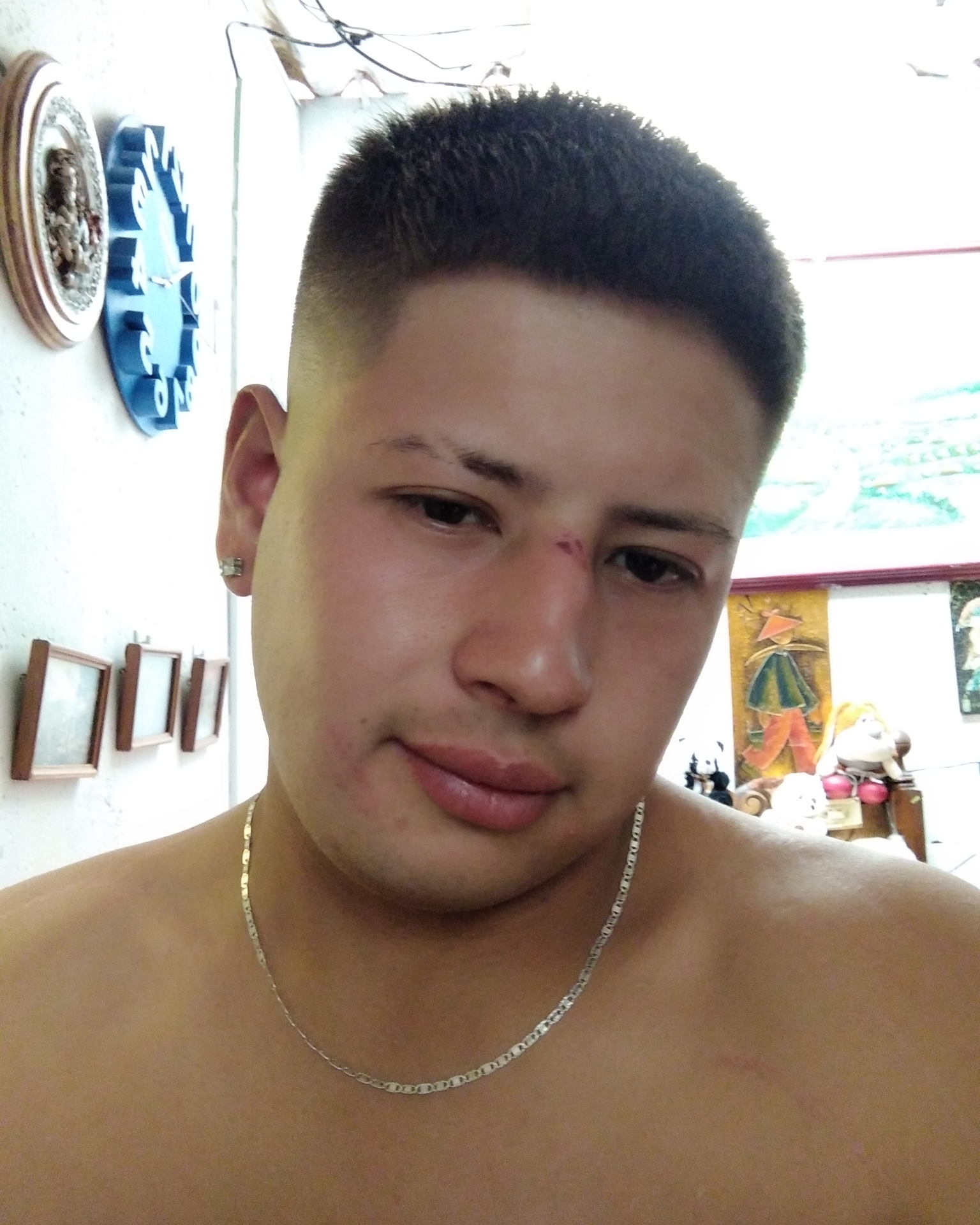 Tinder profile picture for @jorddy