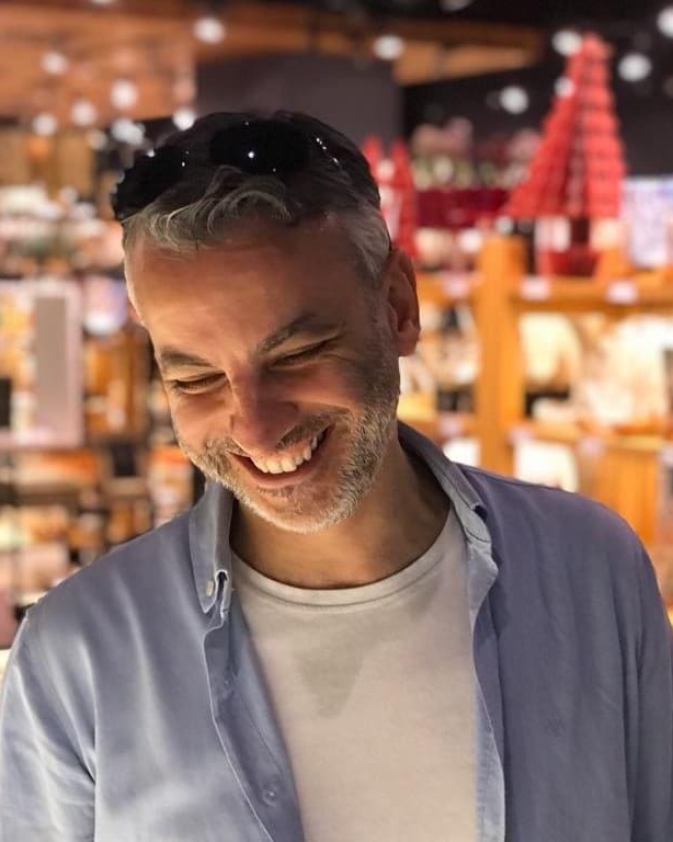 Tinder profile picture for @fortune