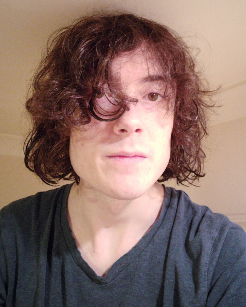 Tinder profile picture for @refinery