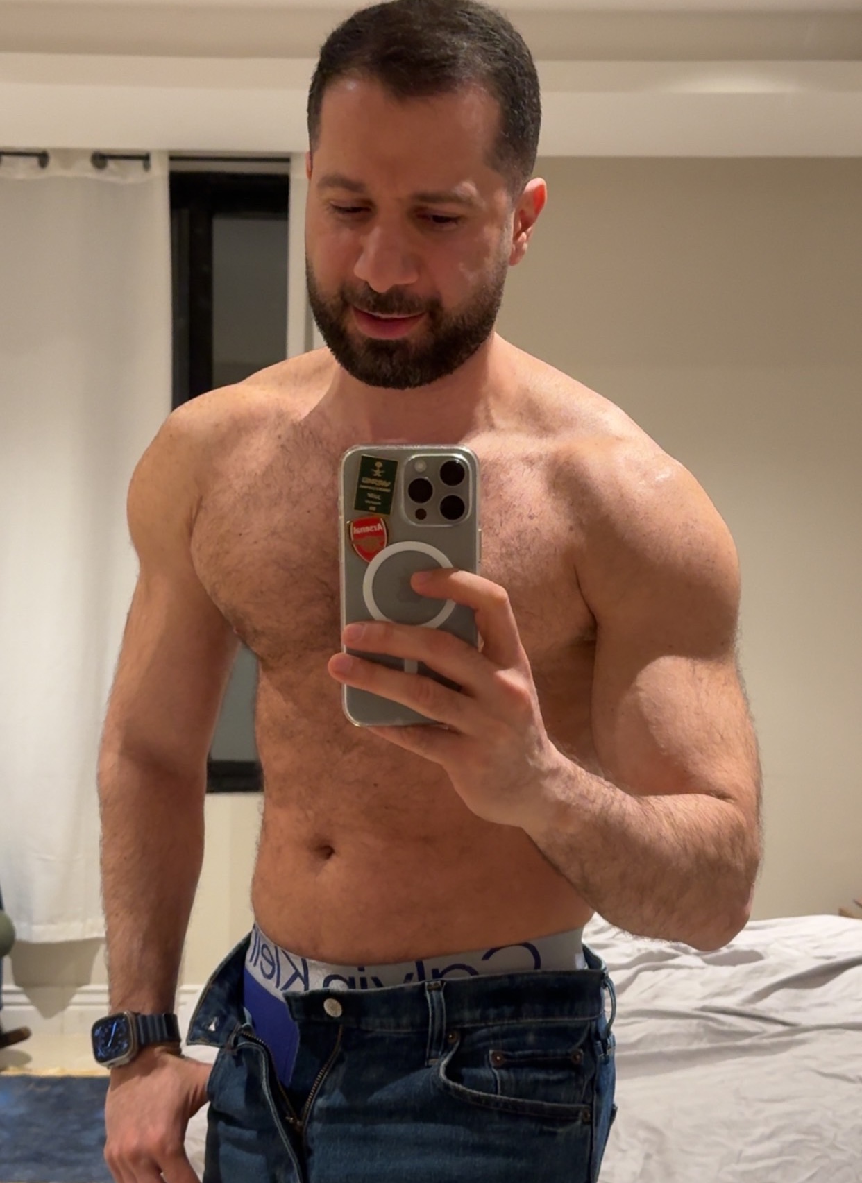 Tinder profile picture for @badly