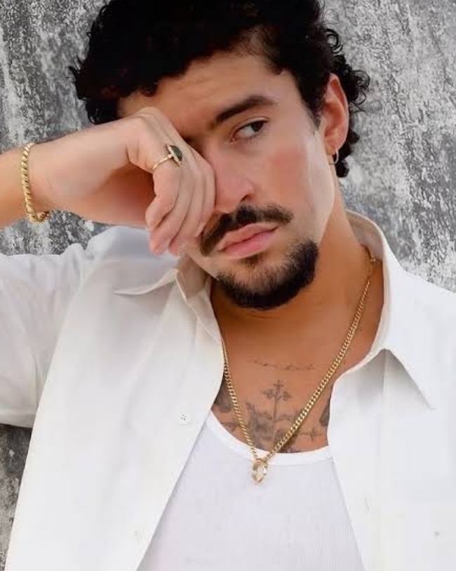 Tinder profile picture for @prosperity
