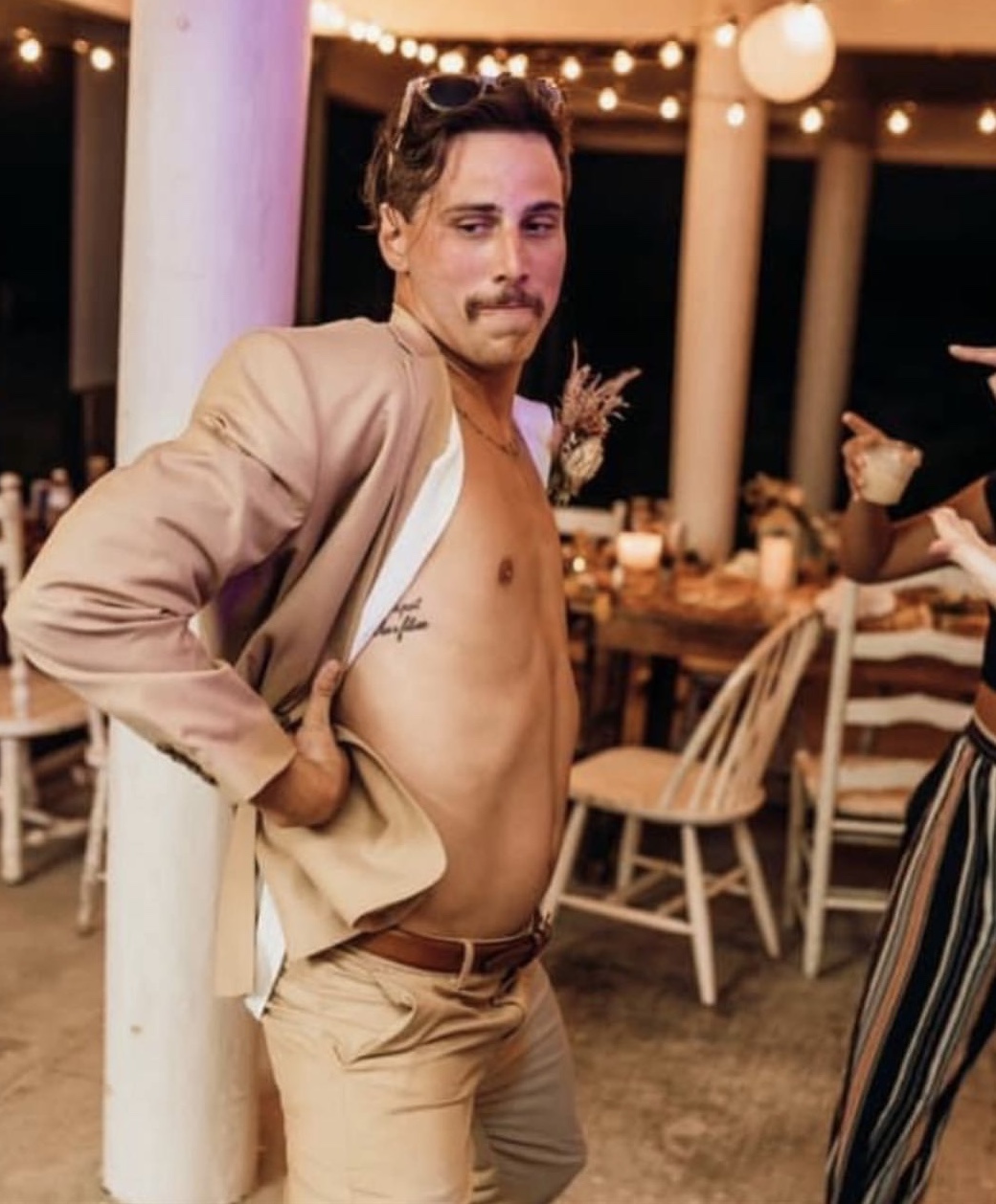 Tinder profile picture for @frames