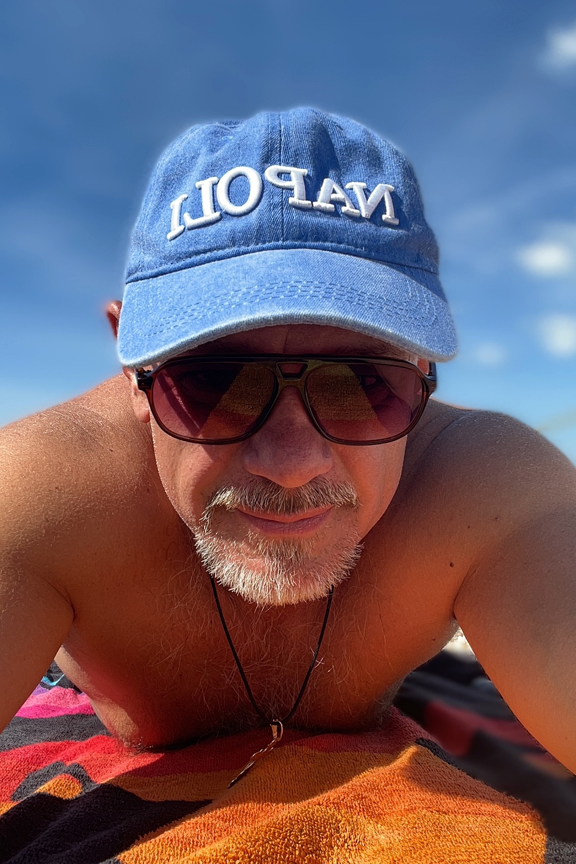 Tinder profile picture for @teleport
