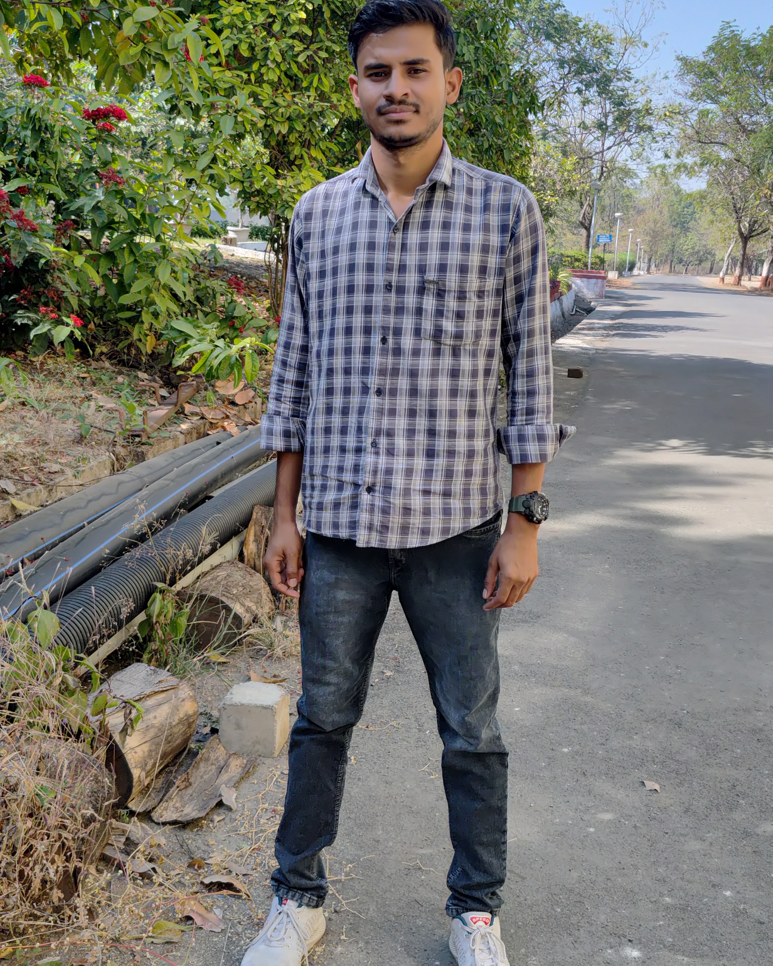Tinder profile picture for @navnath