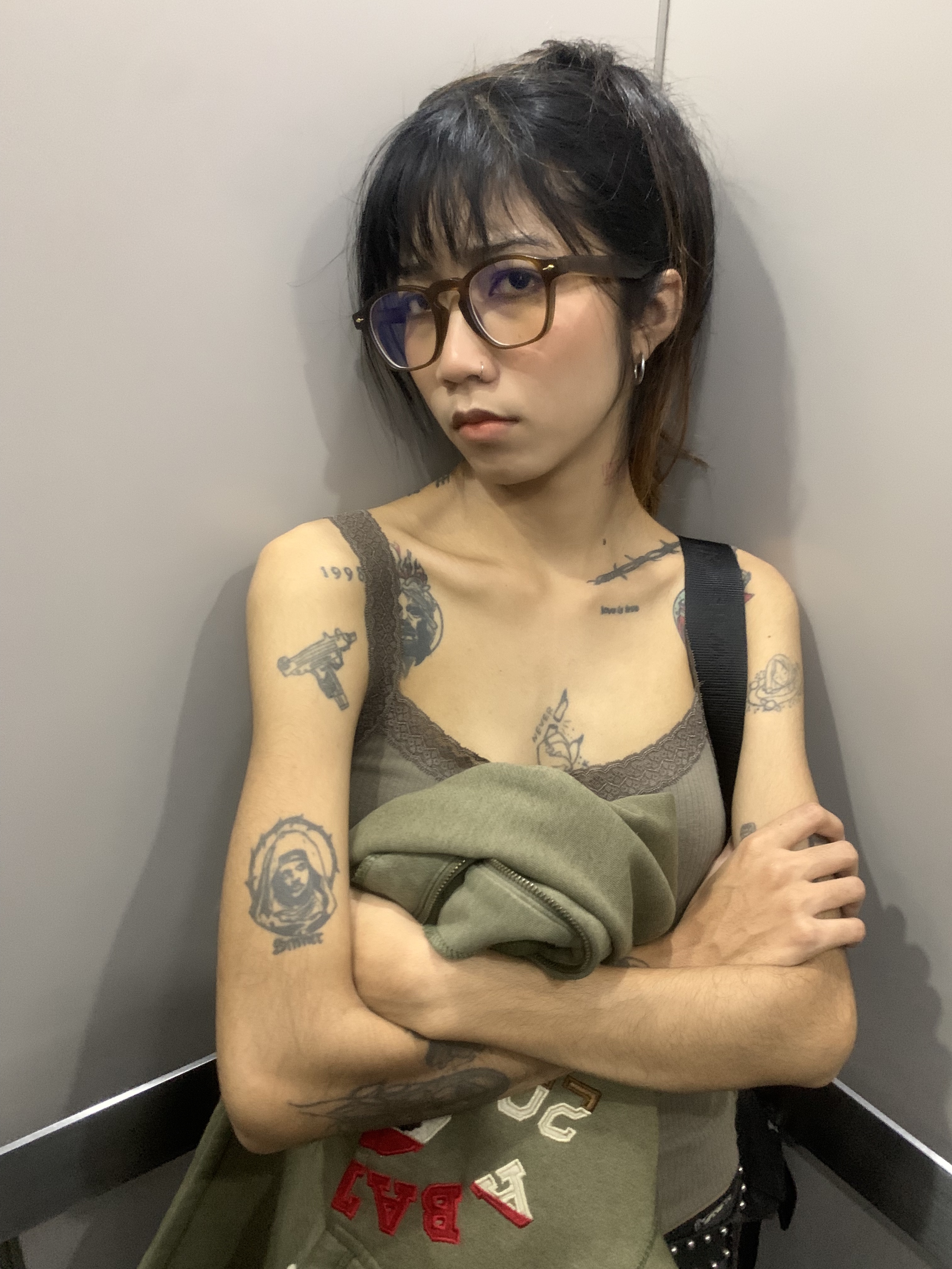 Tinder profile picture for @mititild