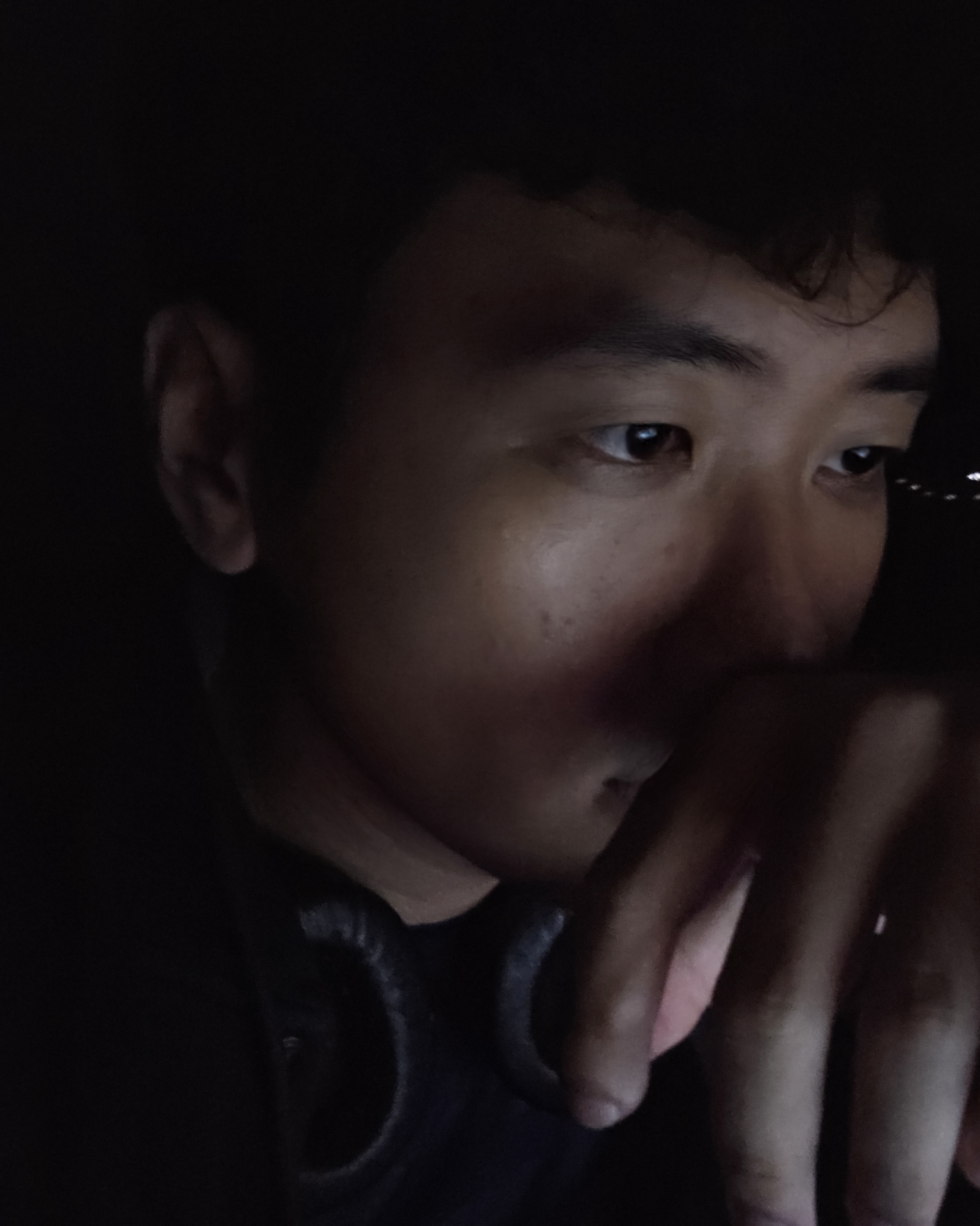 Tinder profile picture for @khang