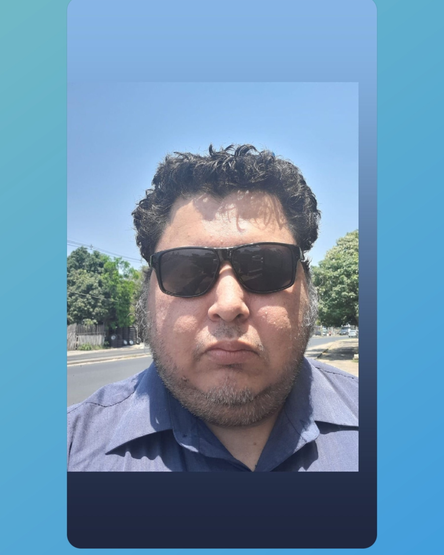 Tinder profile picture for @marcial