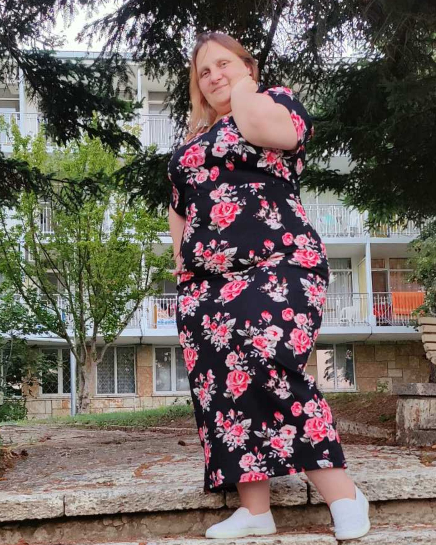 Tinder profile picture for @aggressive