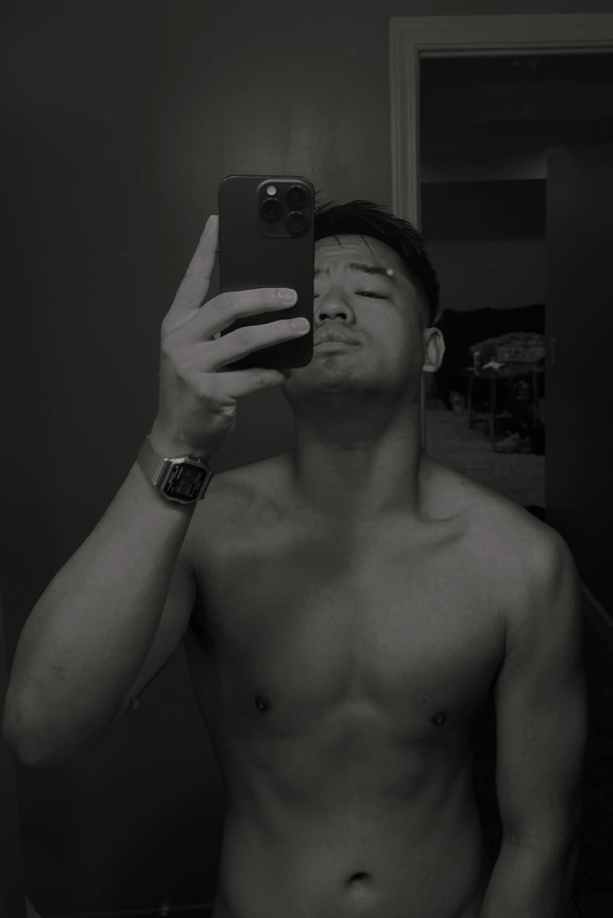 Tinder profile picture for @munch