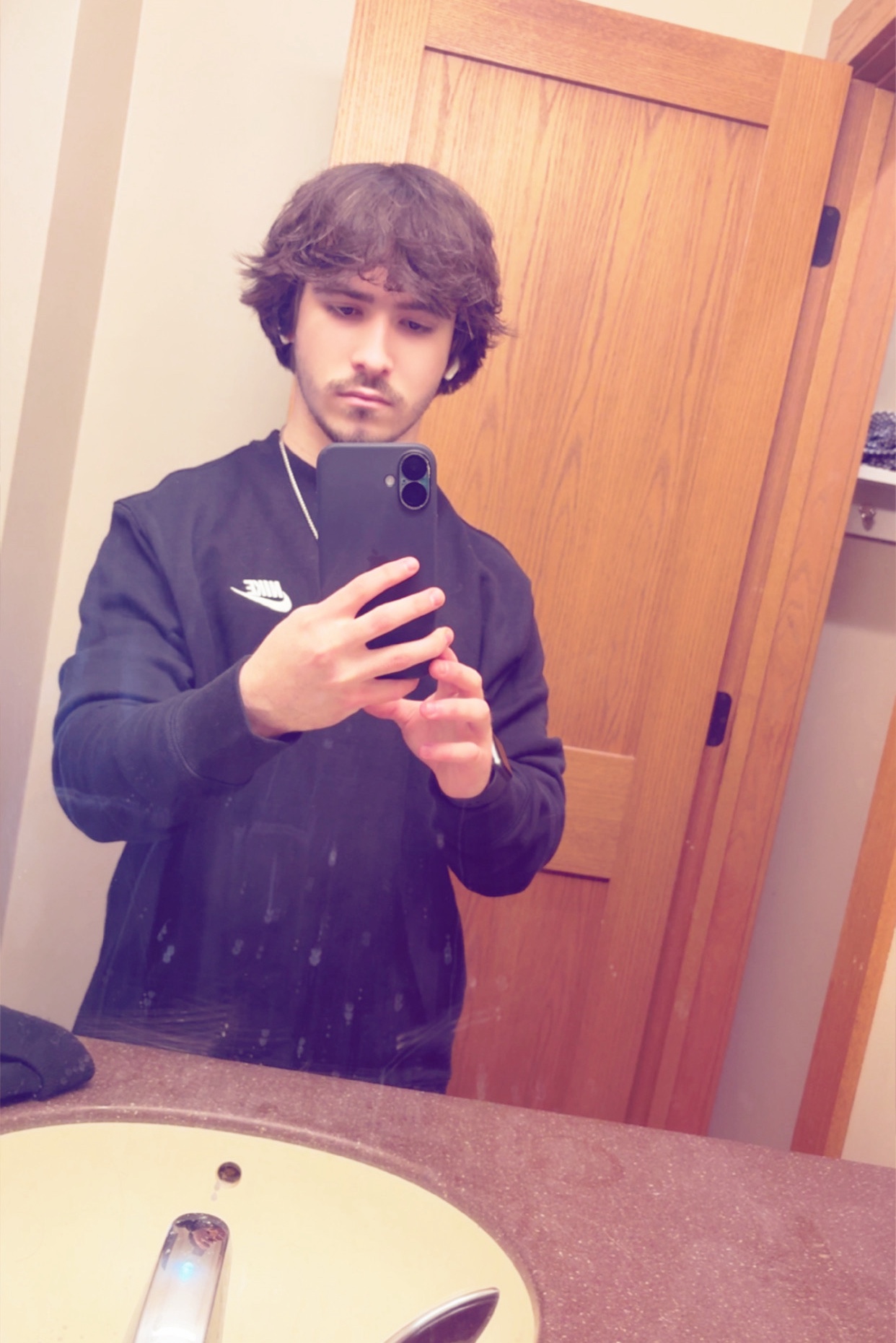 Tinder profile picture for @sinful