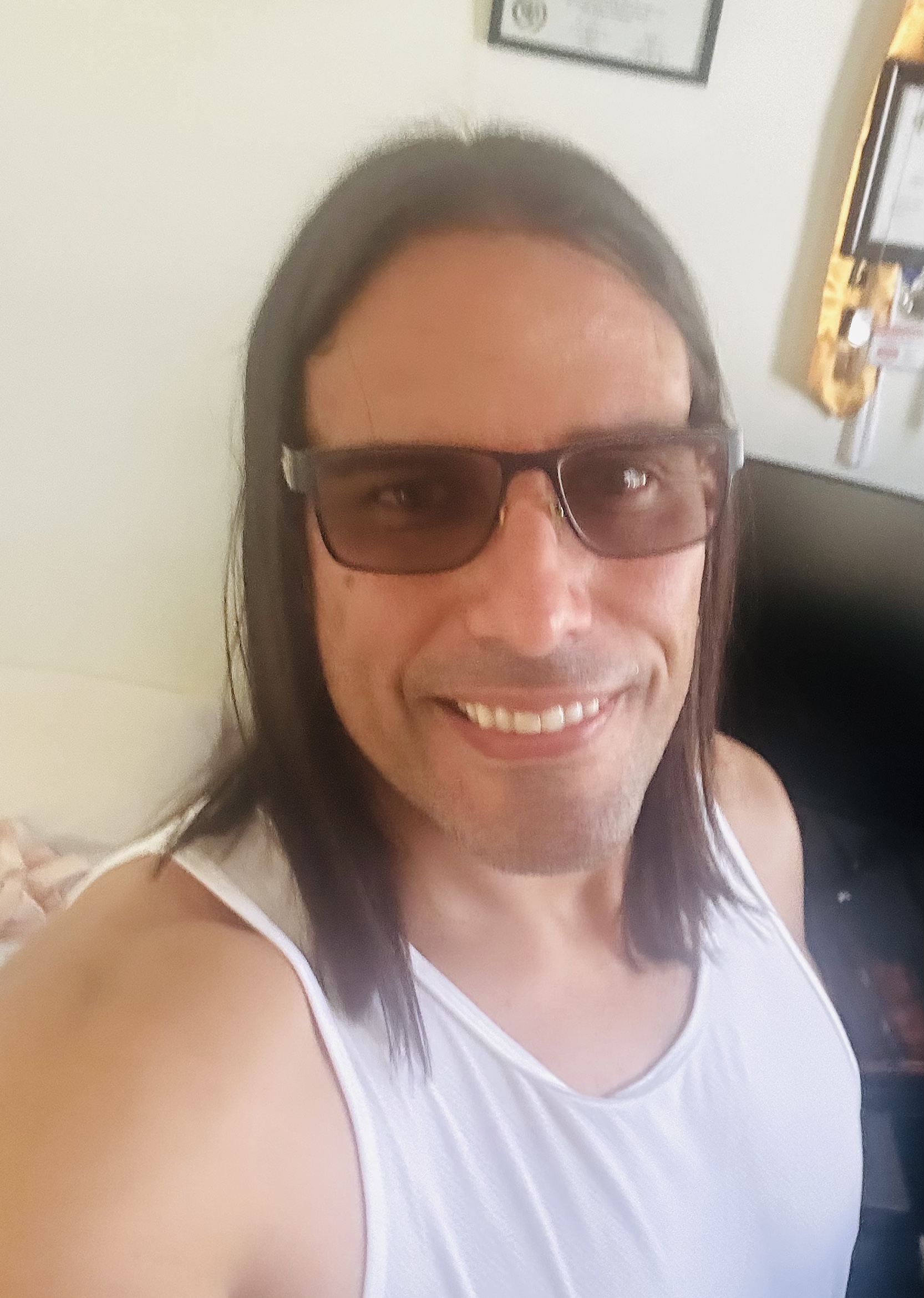 Tinder profile picture for @avalon