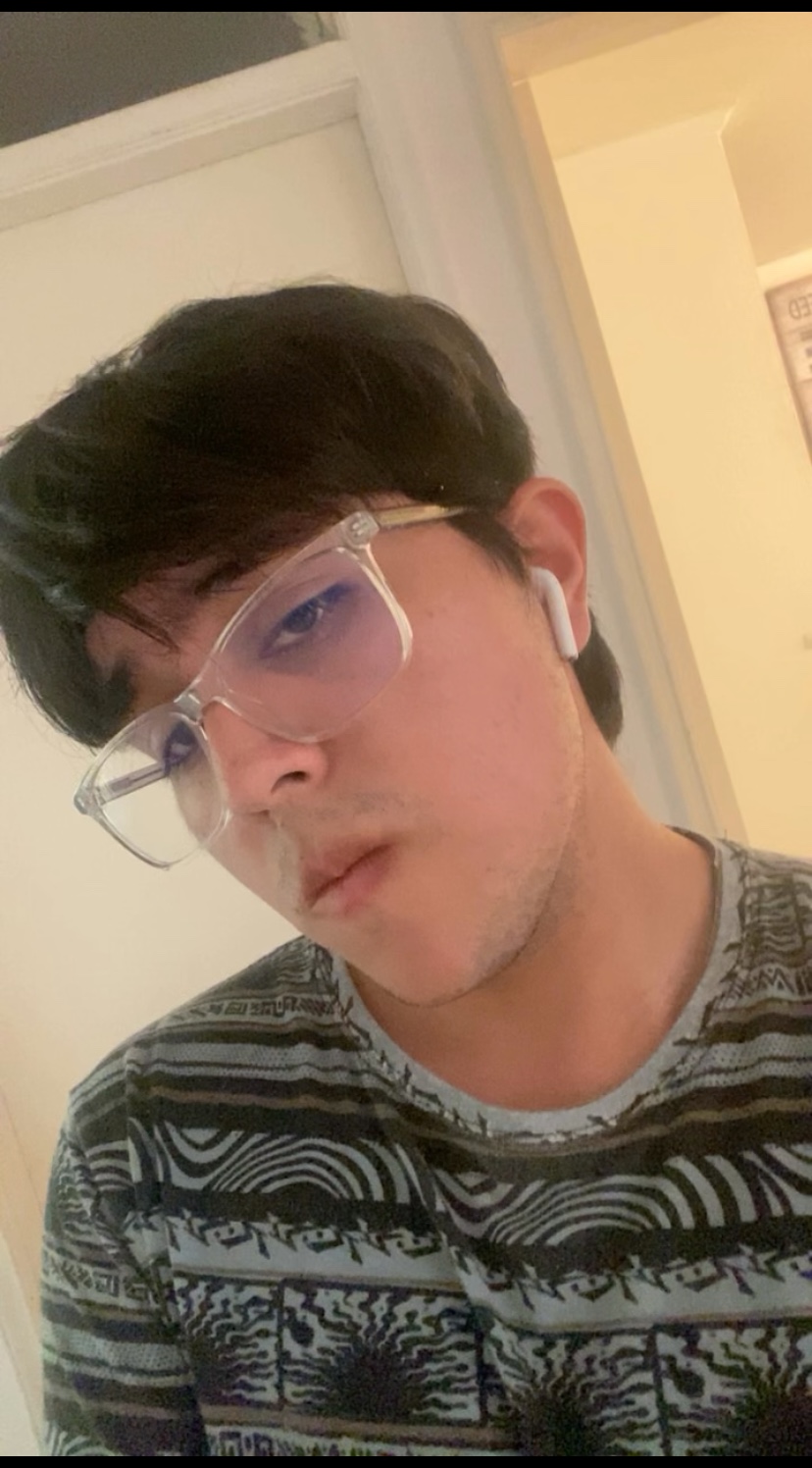 Tinder profile picture for @blunt