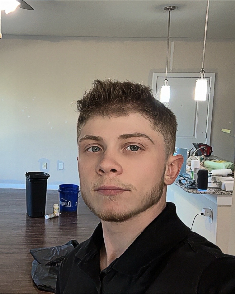 Tinder profile picture for @powell