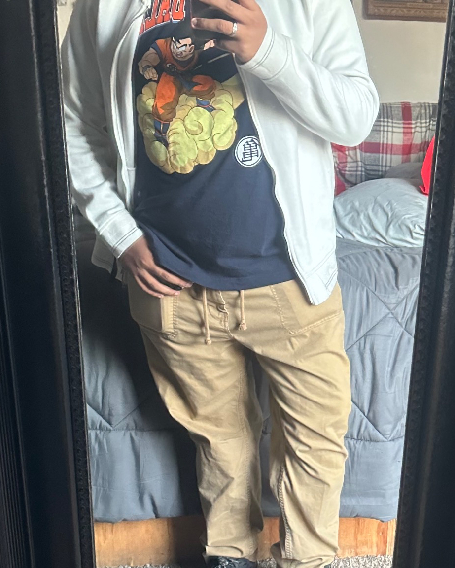 Tinder profile picture for @windy