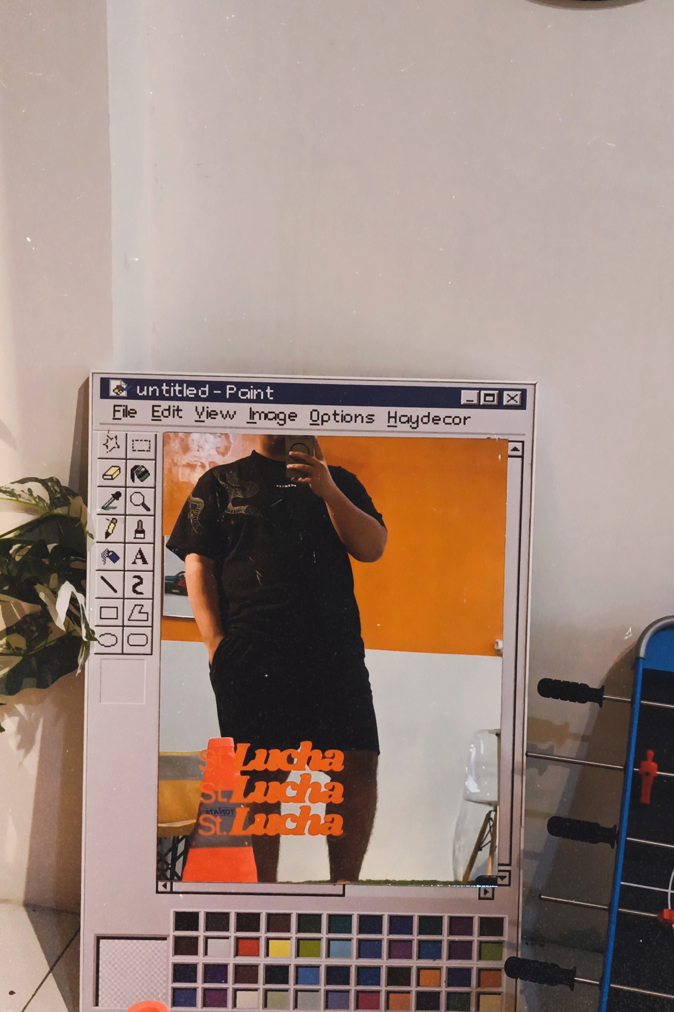 Tinder profile picture for @chips