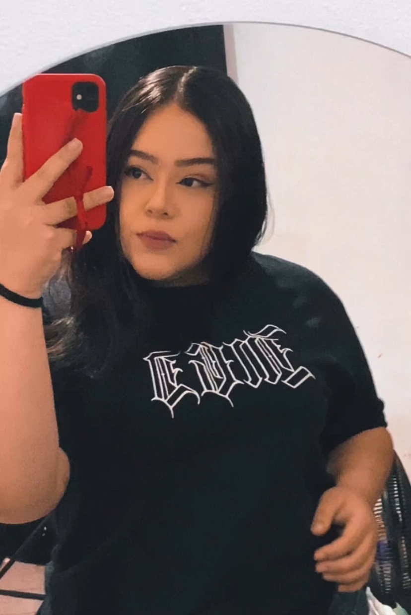 Tinder profile picture for @santana