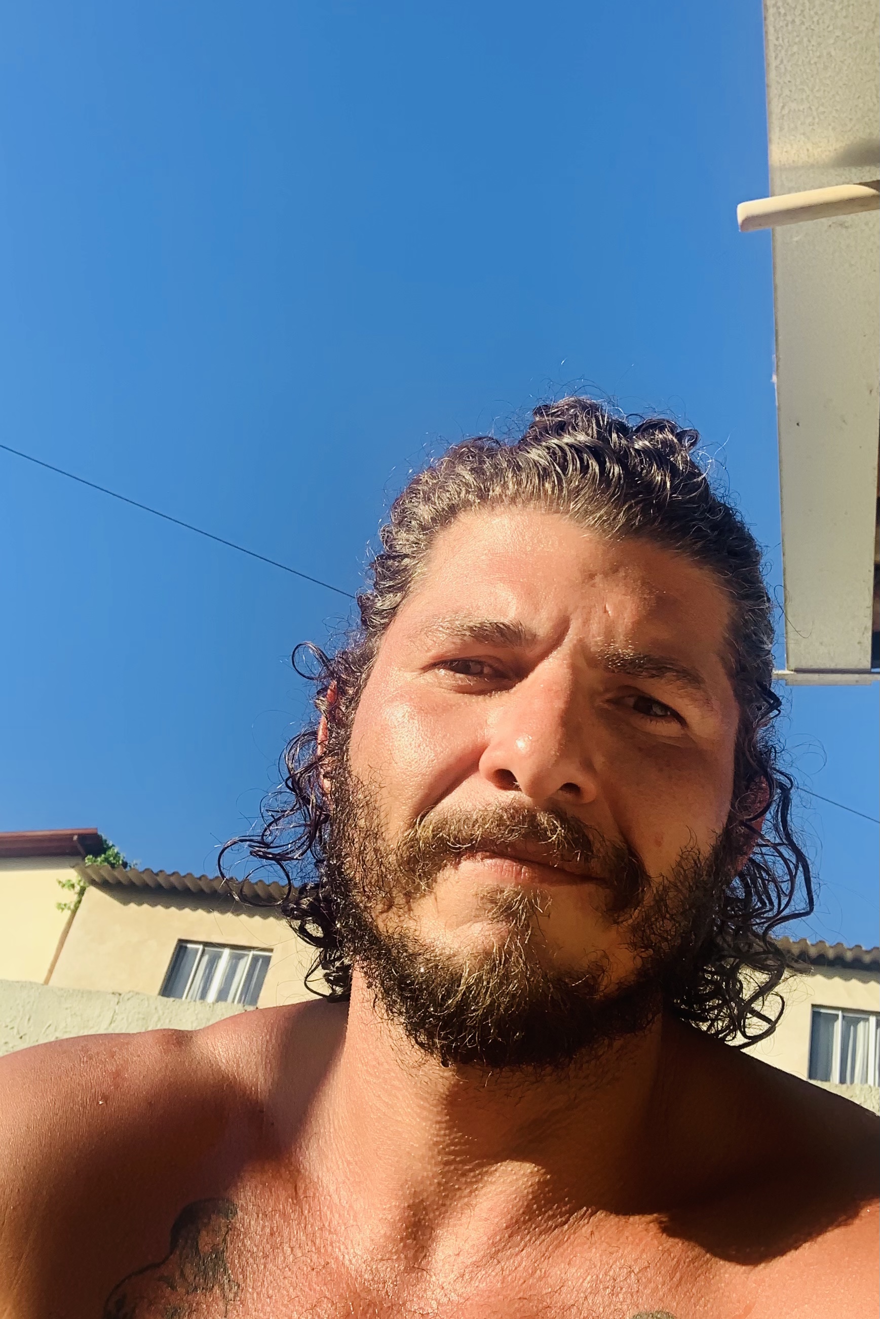 Tinder profile picture for @magno