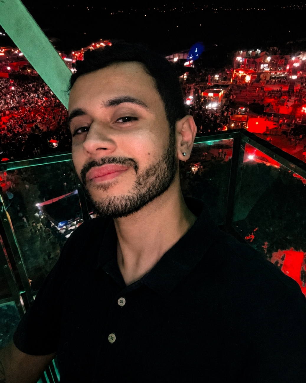 Tinder profile picture for @paella