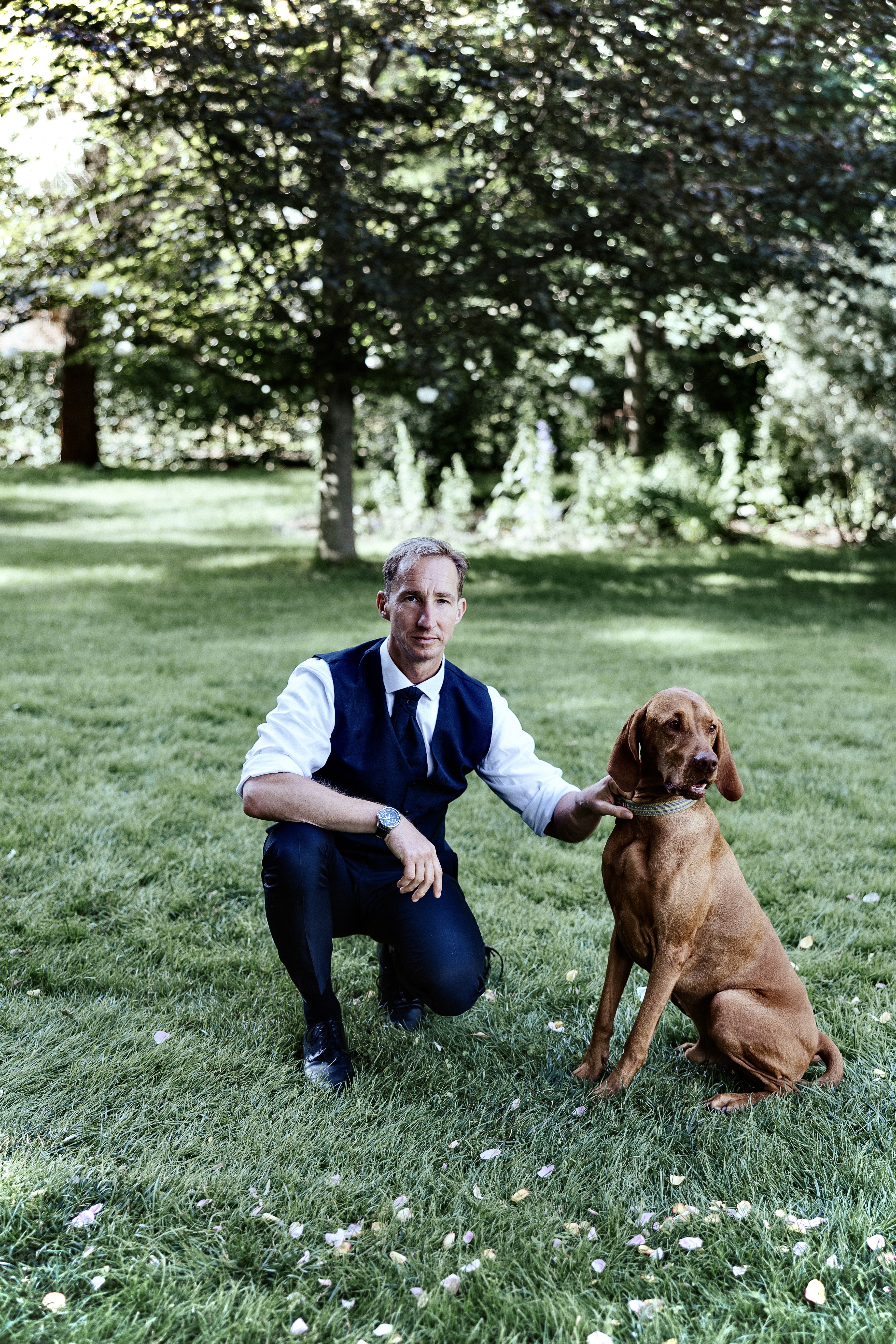 Tinder profile picture for @ron
