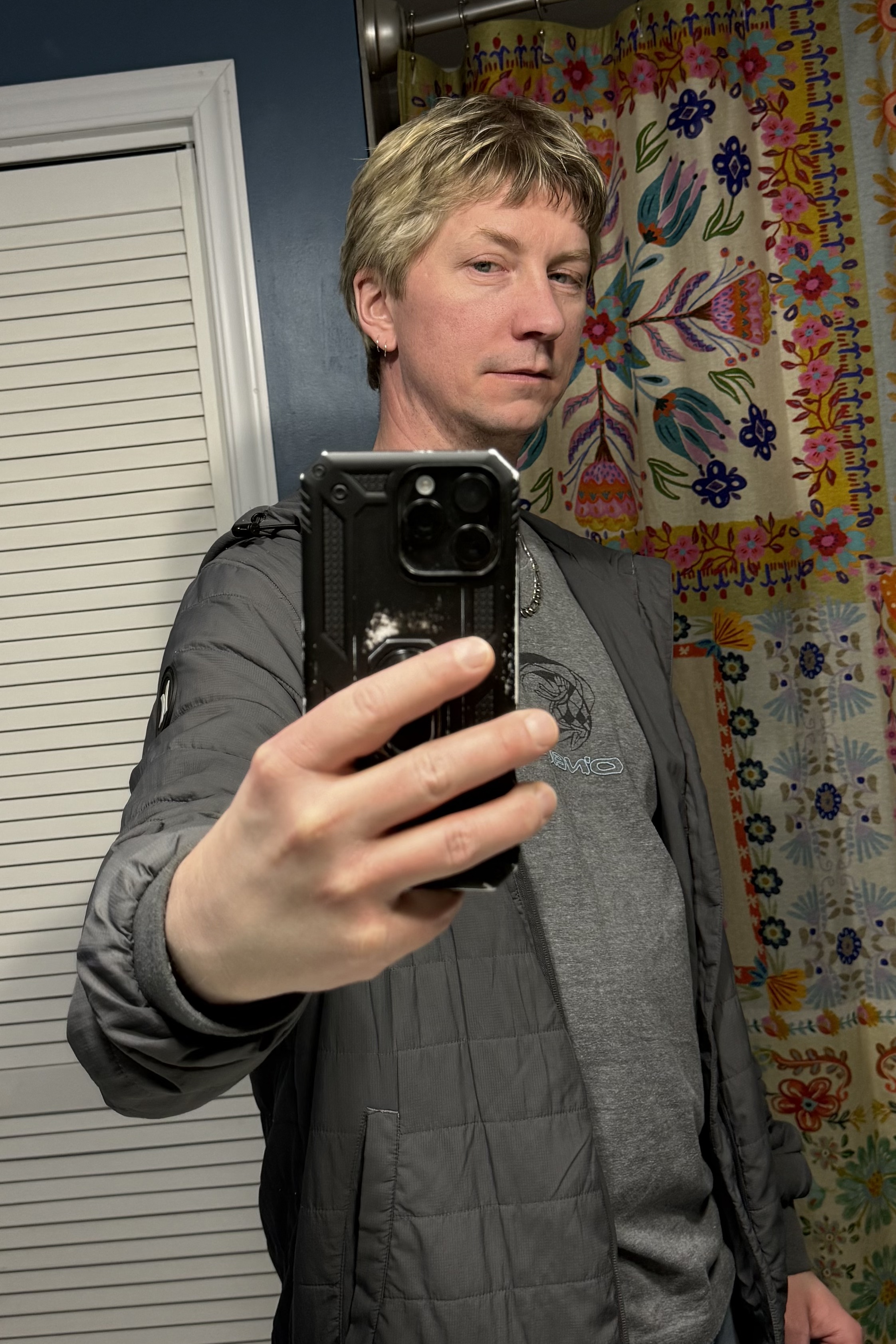 Tinder profile picture for @otherworldly