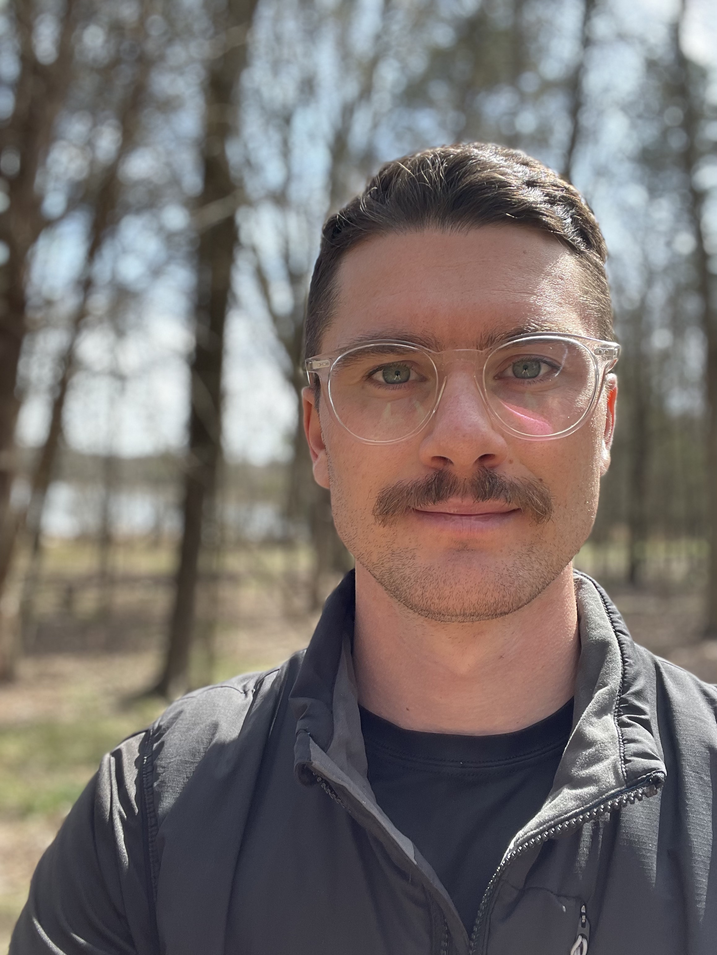 Tinder profile picture for @colt