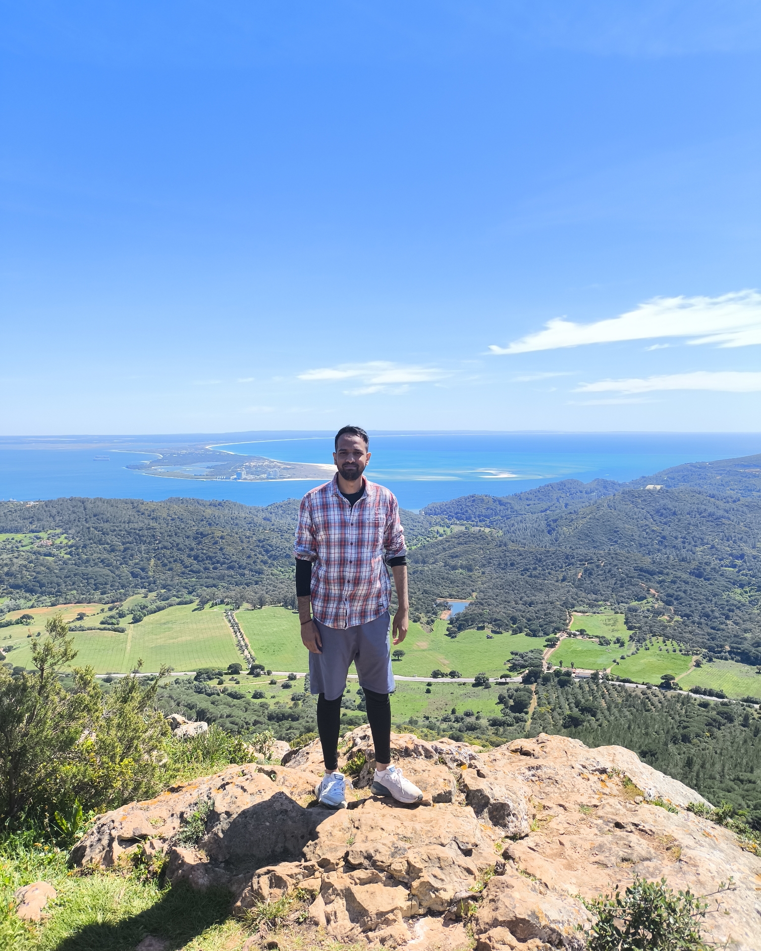 Tinder profile picture for @khaja
