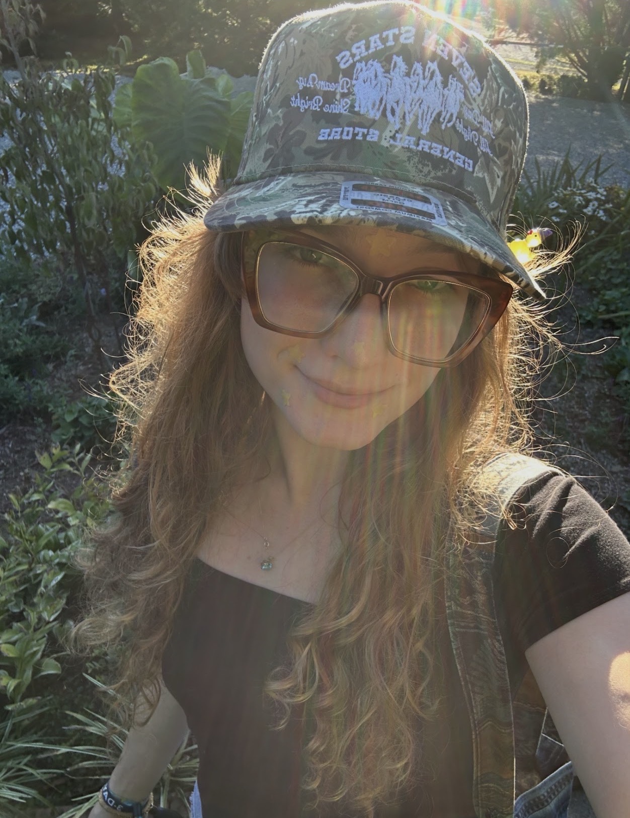 Tinder profile picture for @acorn